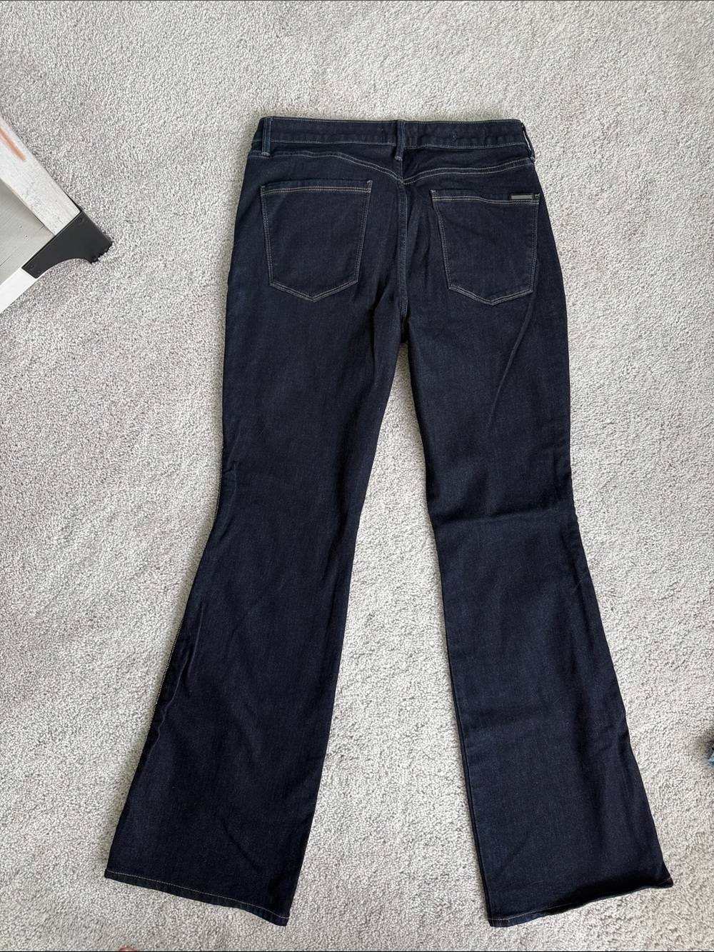White House Black Market Rhinestone Skinny Flare Jeans – Size 12 NWOT - Picture 5 of 8